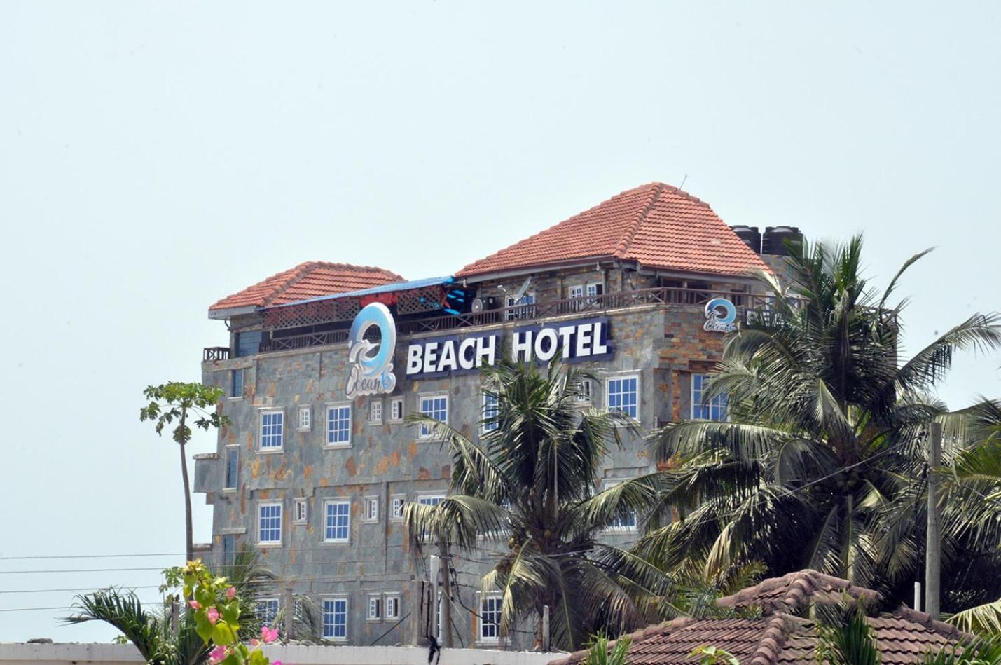 Ocean6 Hotel Kokrobite Ngoại thất bức ảnh